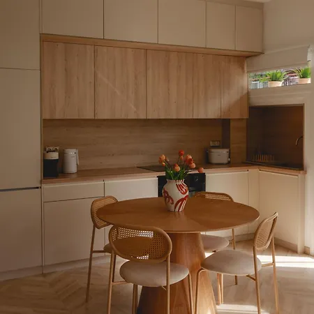 아파트 Urban Apartment,pangrati